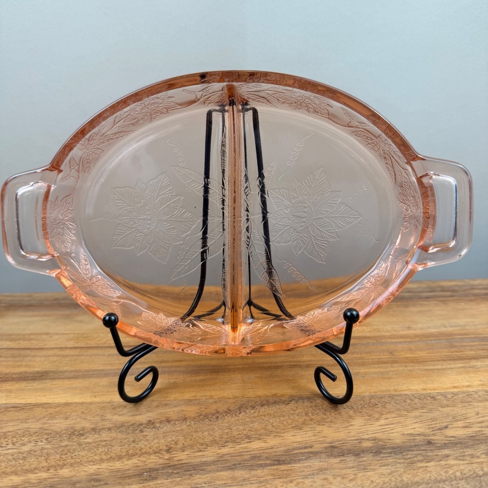 Jeannette Glass Pink Depression Glass Poinsettia Divided Relish Dish Oval Handle